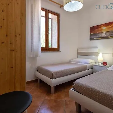 ヴィラ Maestrale Con Veranda Coperta Giardino 4 3 Bagni