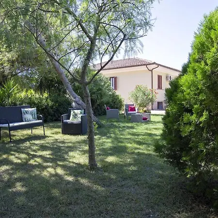 Maestrale Con Veranda Coperta Giardino 4 3 Bagni Alghero