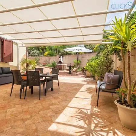 Maestrale Con Veranda Coperta Giardino 4 3 Bagni Alghero