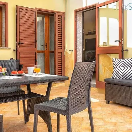 Maestrale Con Veranda Coperta Giardino 4 3 Bagni