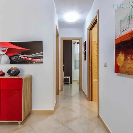 Maestrale Con Veranda Coperta Giardino 4 3 Bagni Βίλα