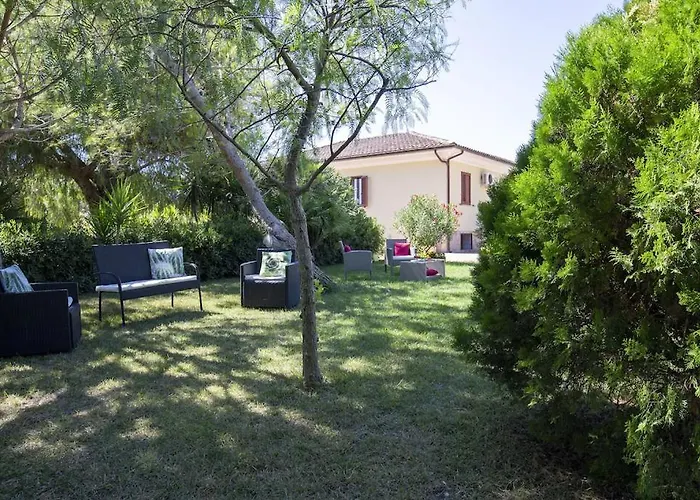 Maestrale Con Veranda Coperta Giardino 4 3 Bagni Alghero