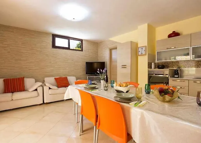 Maestrale Con Veranda Coperta Giardino 4 3 Bagni Villa Alghero